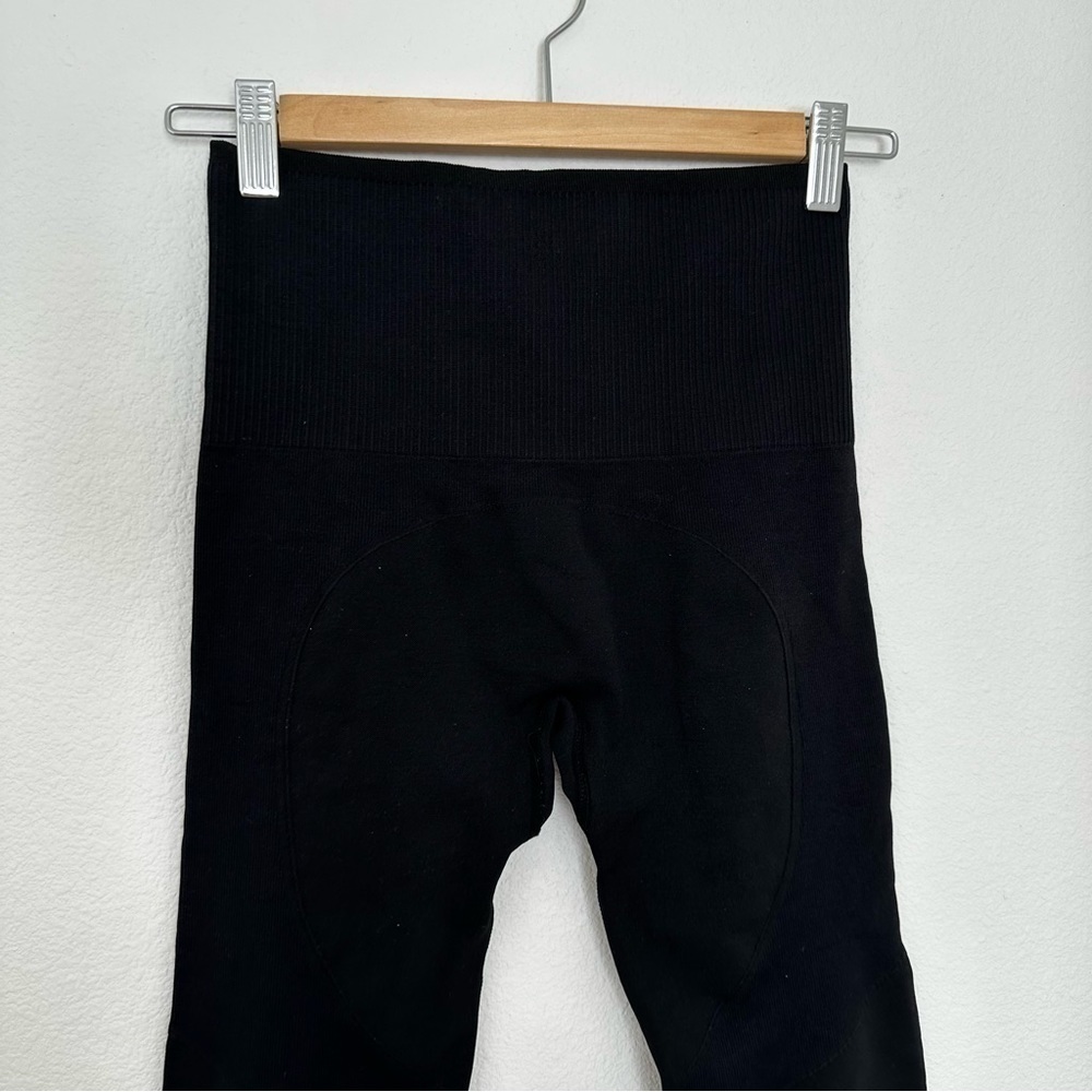 ThirdLove Flex Seamless Compression Leggings Blac… - image 8